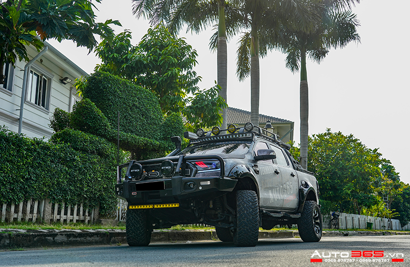 Mê mẫn trước chiến binh Ranger wildtrak 3.2 với dàn độ VIP